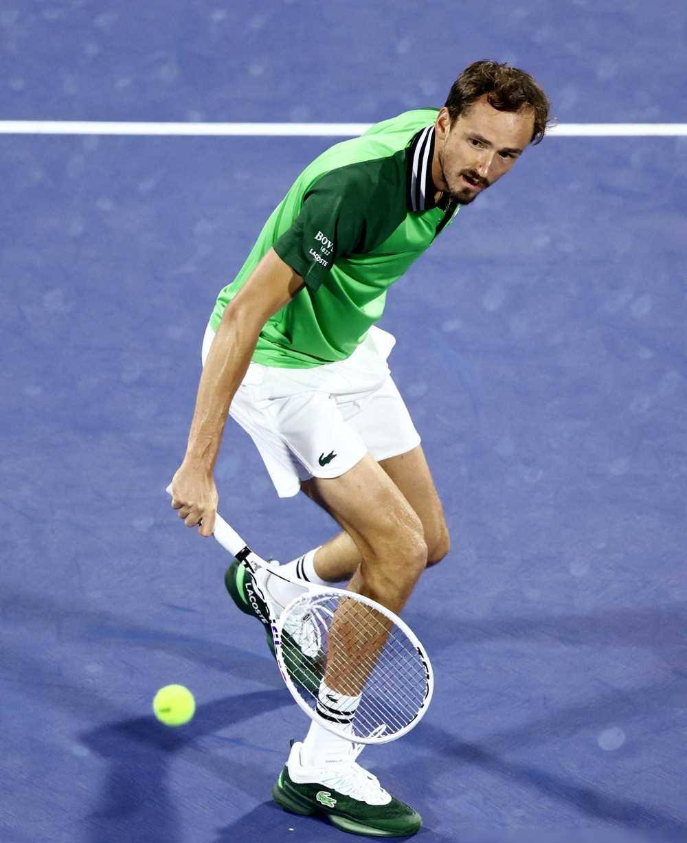 包含德国网球队绝杀美国网球队，梅德韦杰夫打破历史纪录的词条