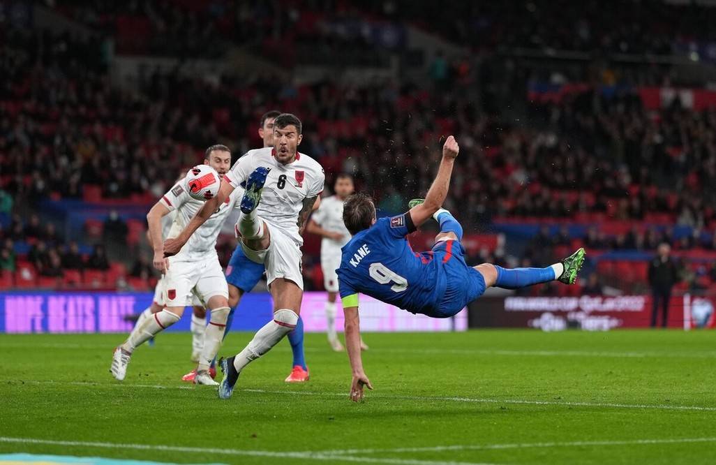 拜仁绝地反击摩洛哥，格拉利什完成帽子戏法的简单介绍