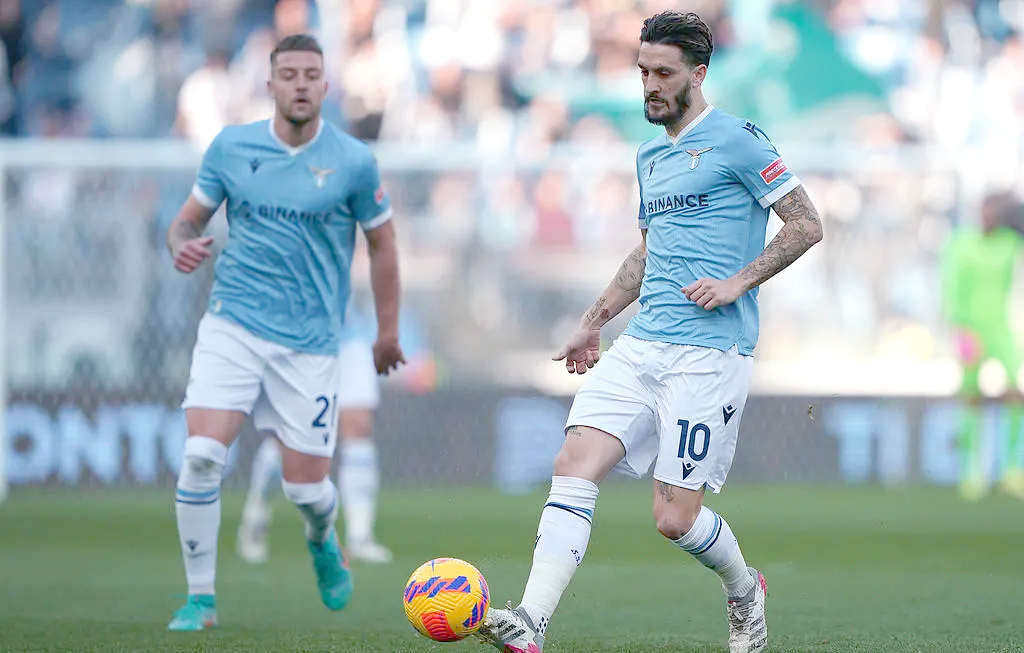 拉齐奥迎战维罗纳,豪取四连胜 拉齐奥迎战维罗纳,豪取四连胜