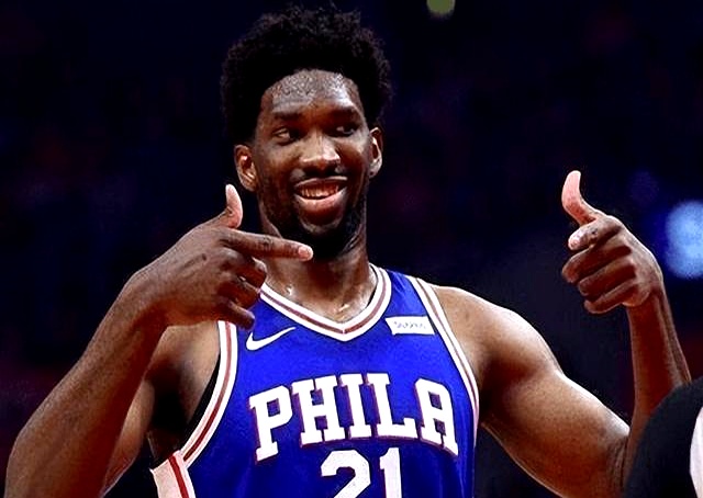 76人翻盘勇士，恩比德爆发神勇