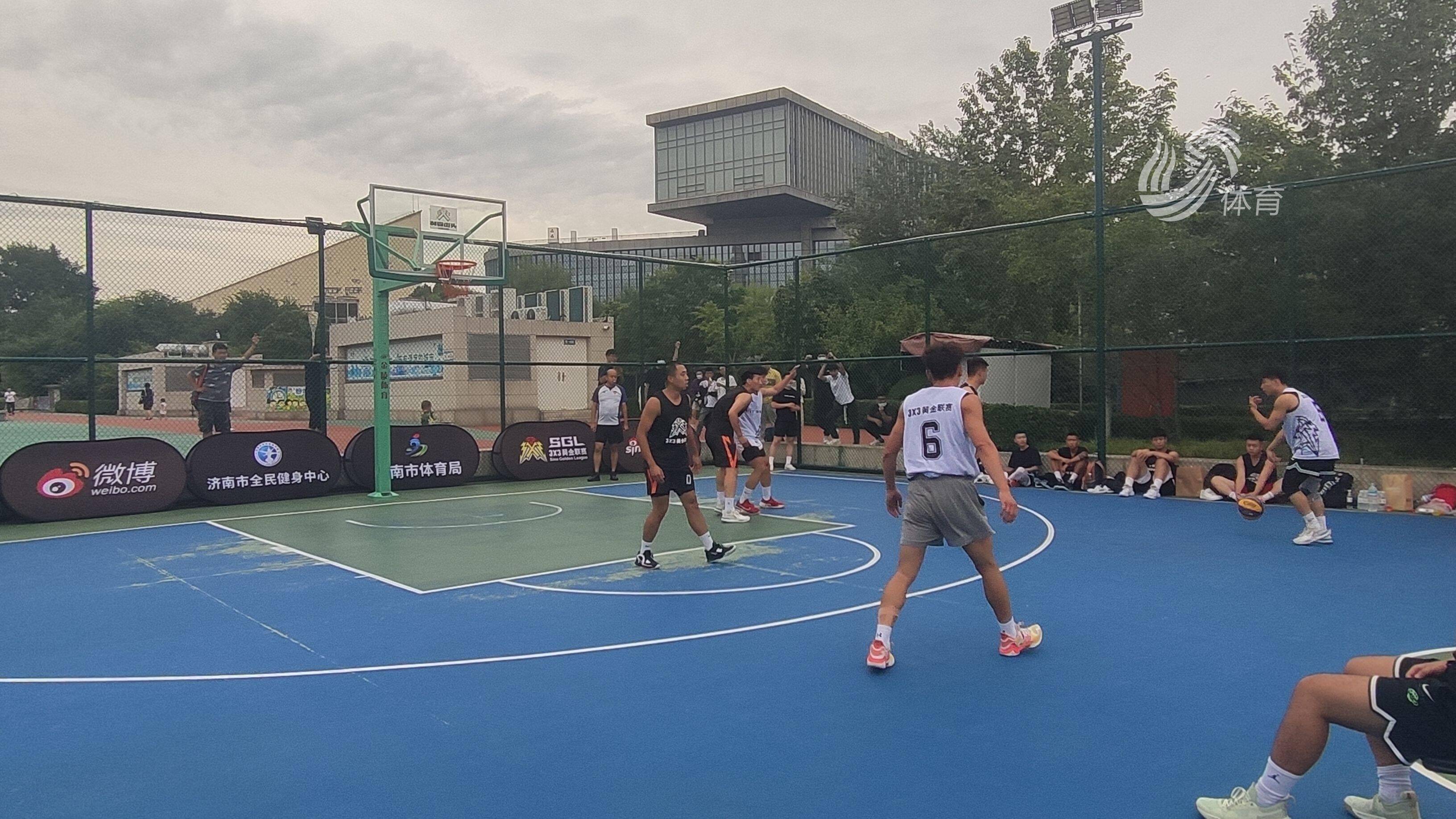 包含瑞士针对篮球赛事举办新赛事，吸引众多球迷观看的词条