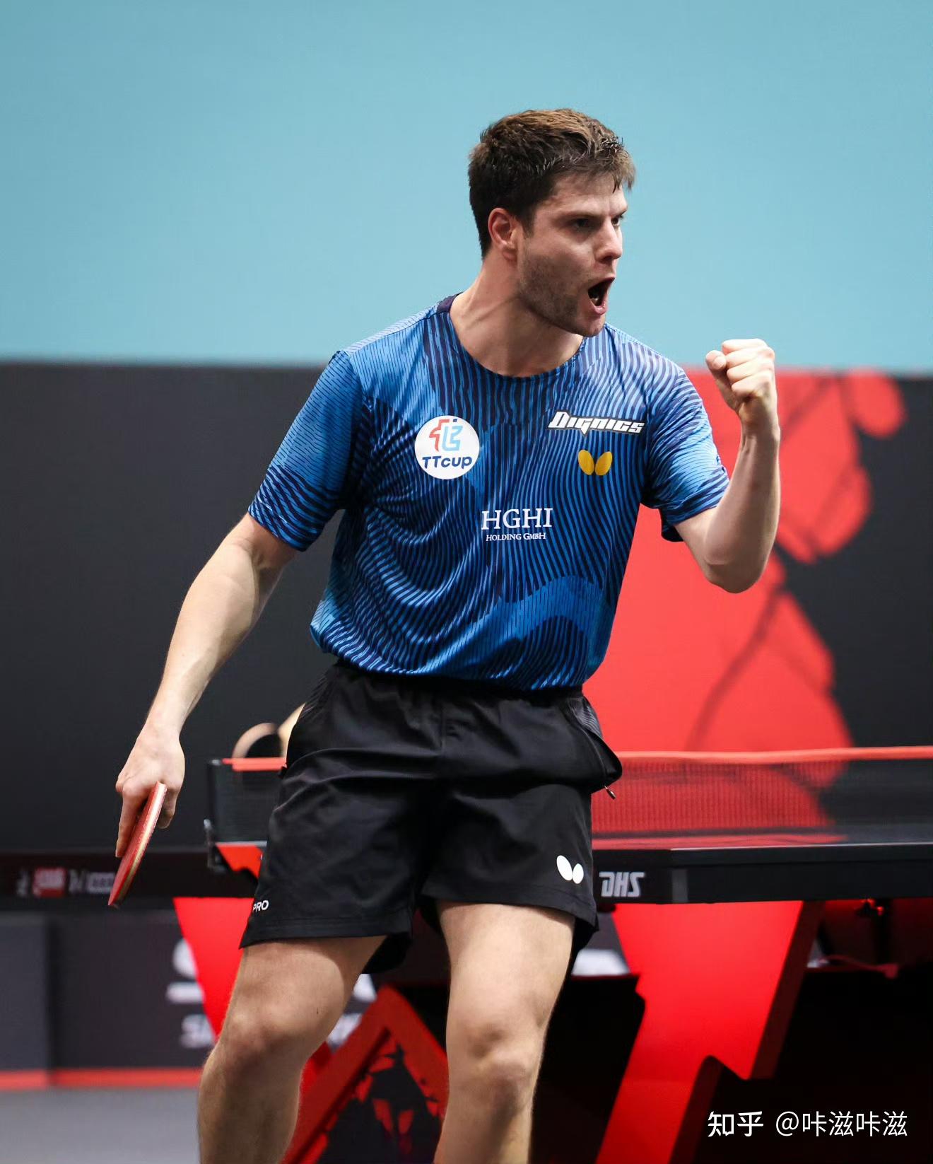 包含葡萄牙队鏖战德国队，奥恰洛夫惊艳四座的词条