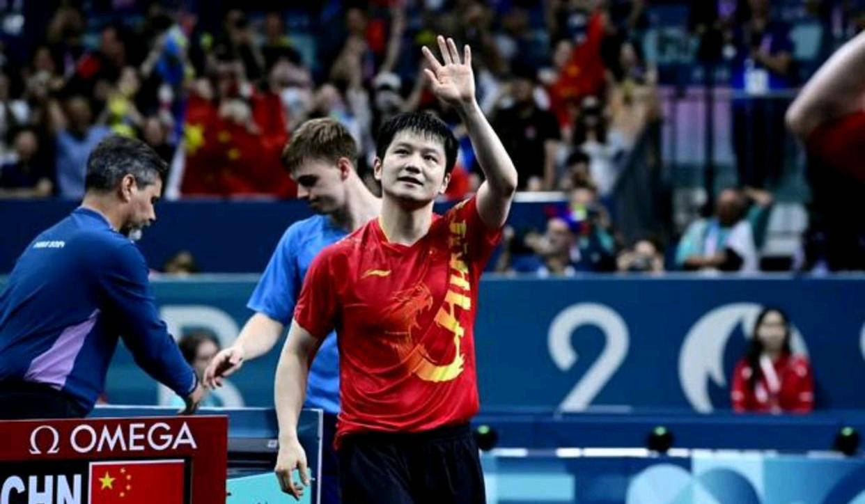 法国乒乓球队险胜德国乒乓球队，樊振东三分雨点燃全场的简单介绍