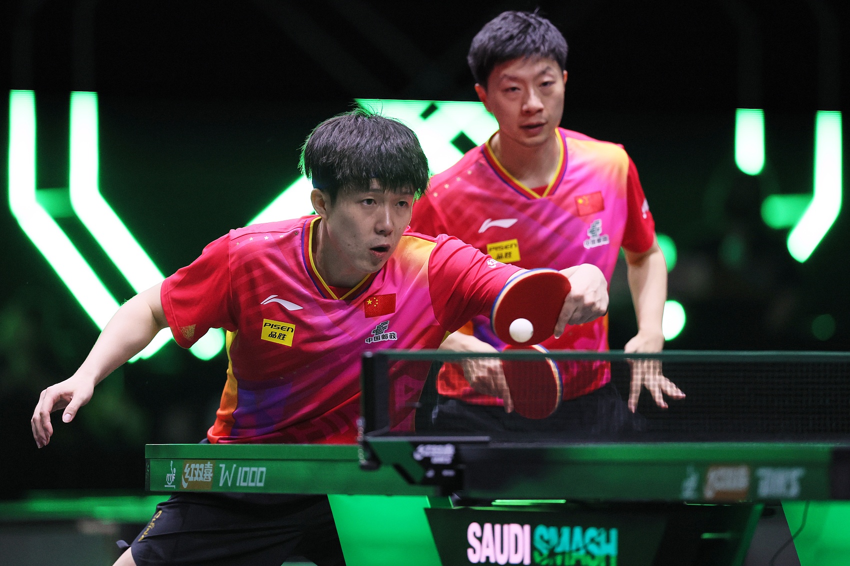 包含瑞典乒乓球队血洗韩国乒乓球队，马龙绝境逆转的词条