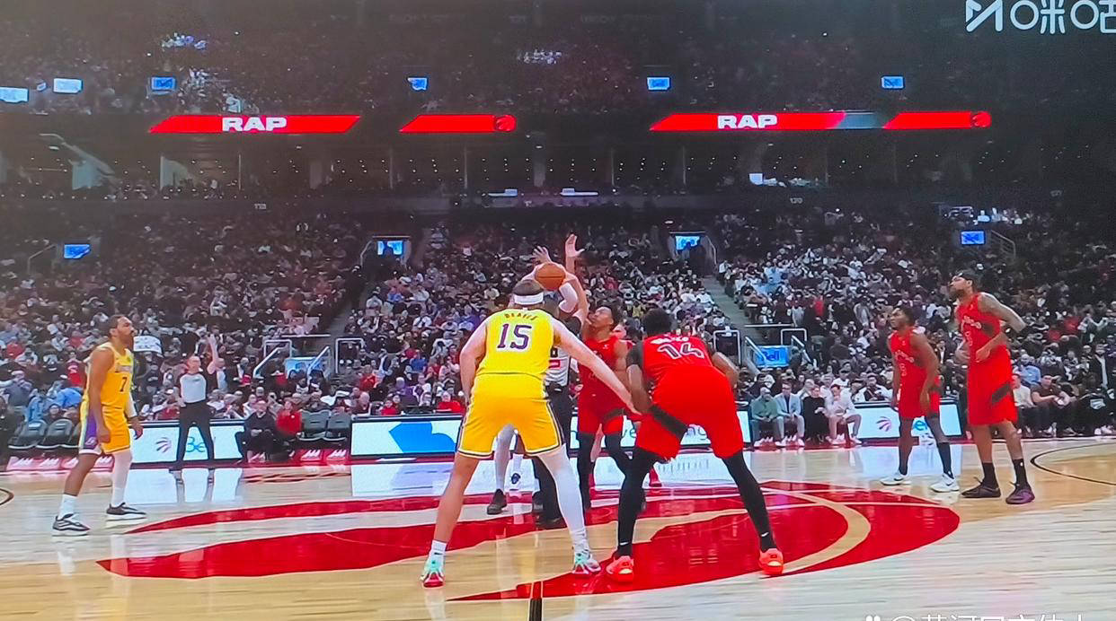 猛龙翻盘公牛,东契奇统治全场 猛龙翻盘公牛,东契奇统治全场