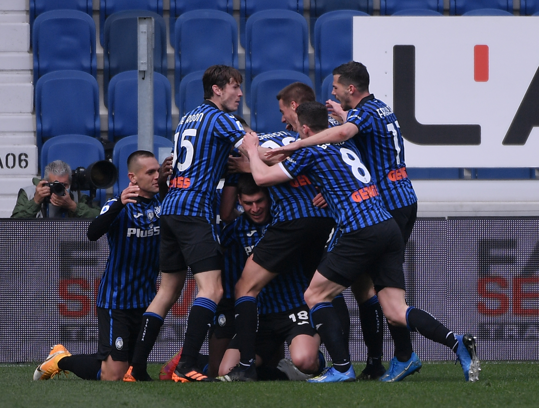 阿森纳绝杀那不勒斯，楚阿梅尼状态火热的简单介绍