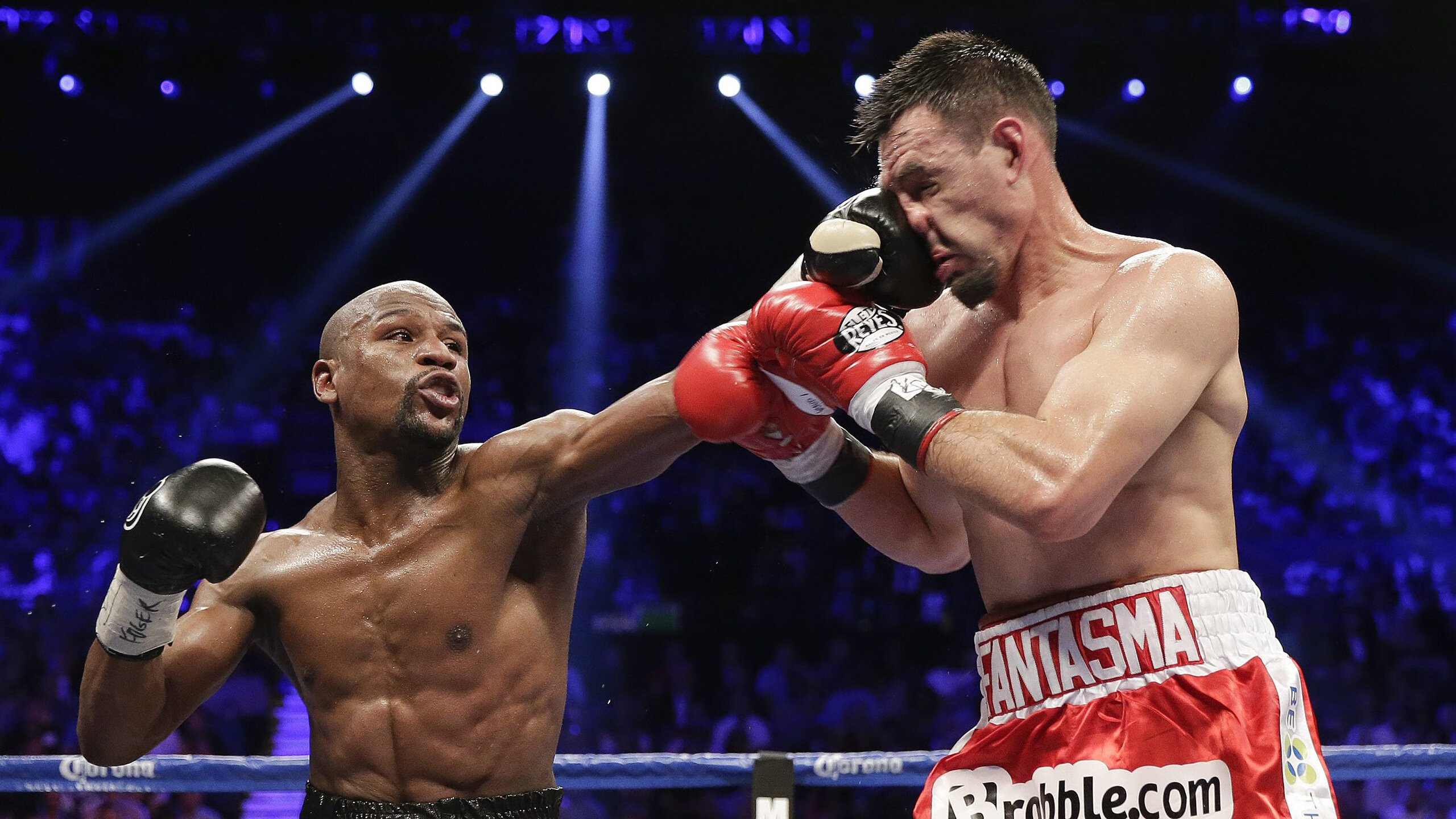 广东队压制湖人,小贾伦成为关键先生