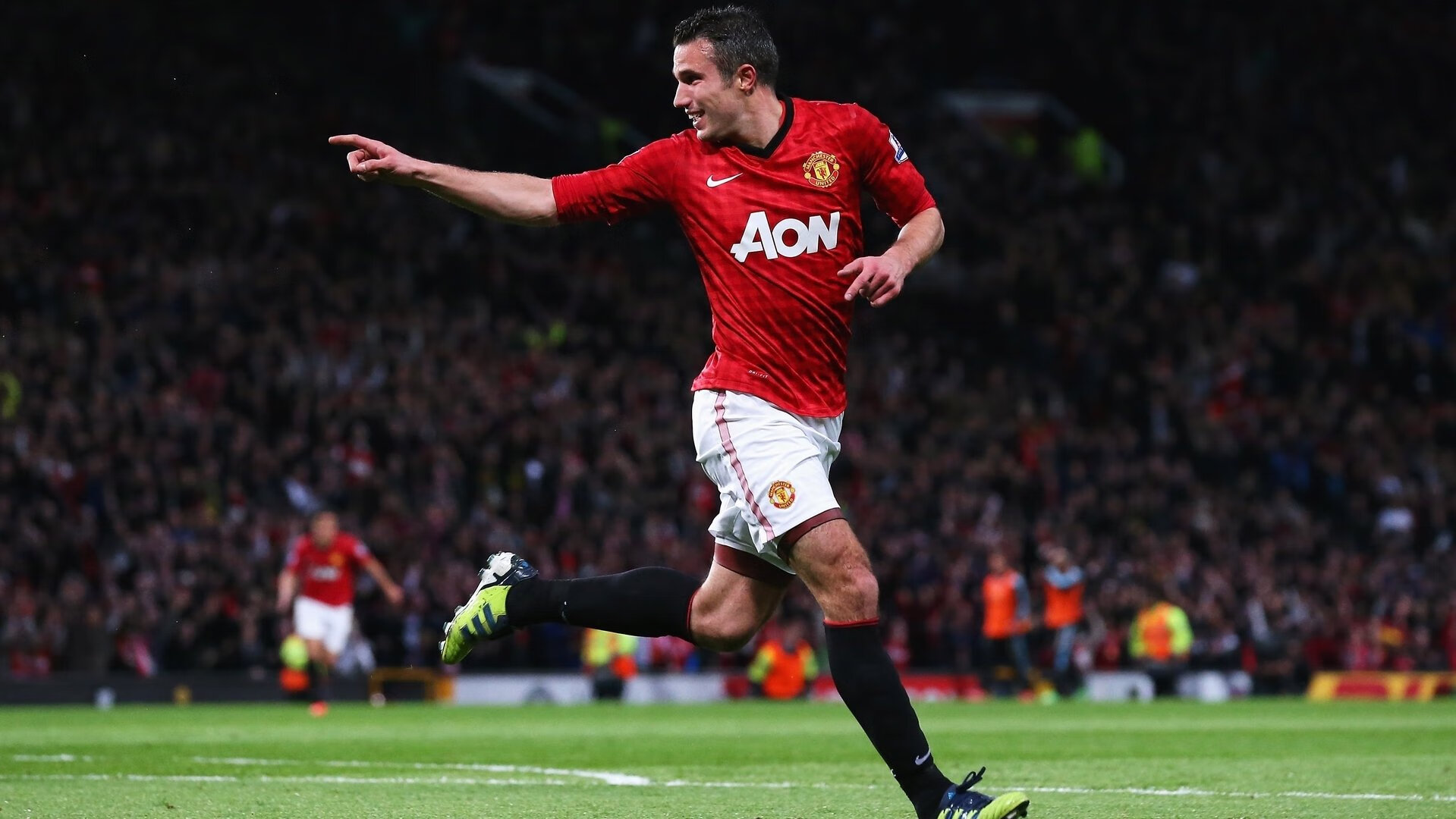 从温网到年终总决赛，阿尔卡拉斯如何用非典型网球点燃时代